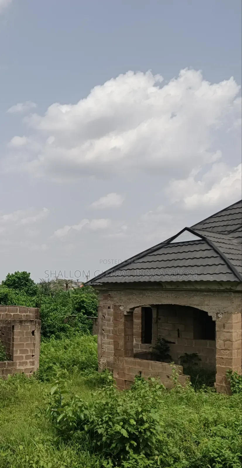 3bdrm Bungalow in Festac Estate, Akobo for sale