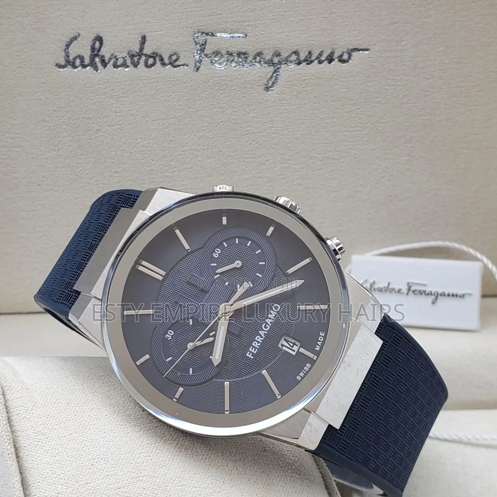 High Quality Luxury Salvatore Frrragamo Leather Wristwatch