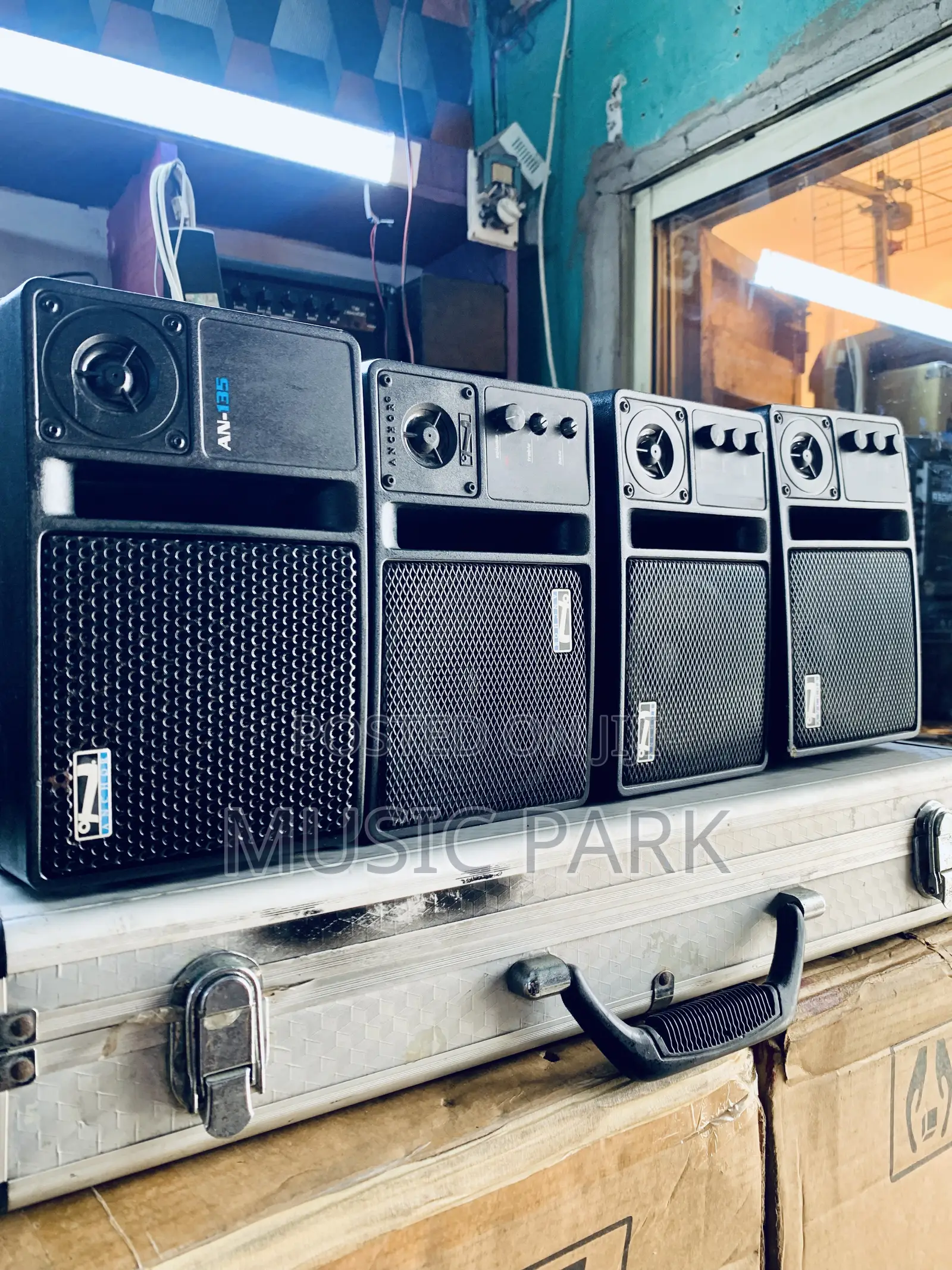 Anchor an-135 Powered Speaker Lagos | Uk-Used, Tested 100%