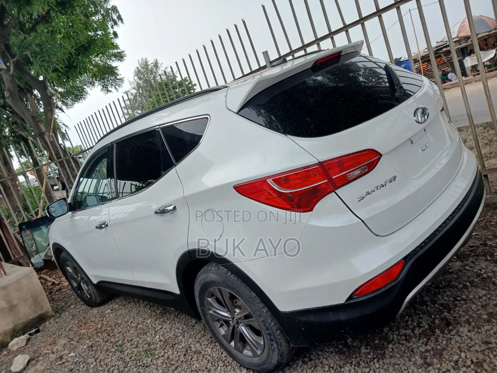 Hyundai Santa Fe GLS 4dr SUV (3.3L 6cyl 6A) 2014 White