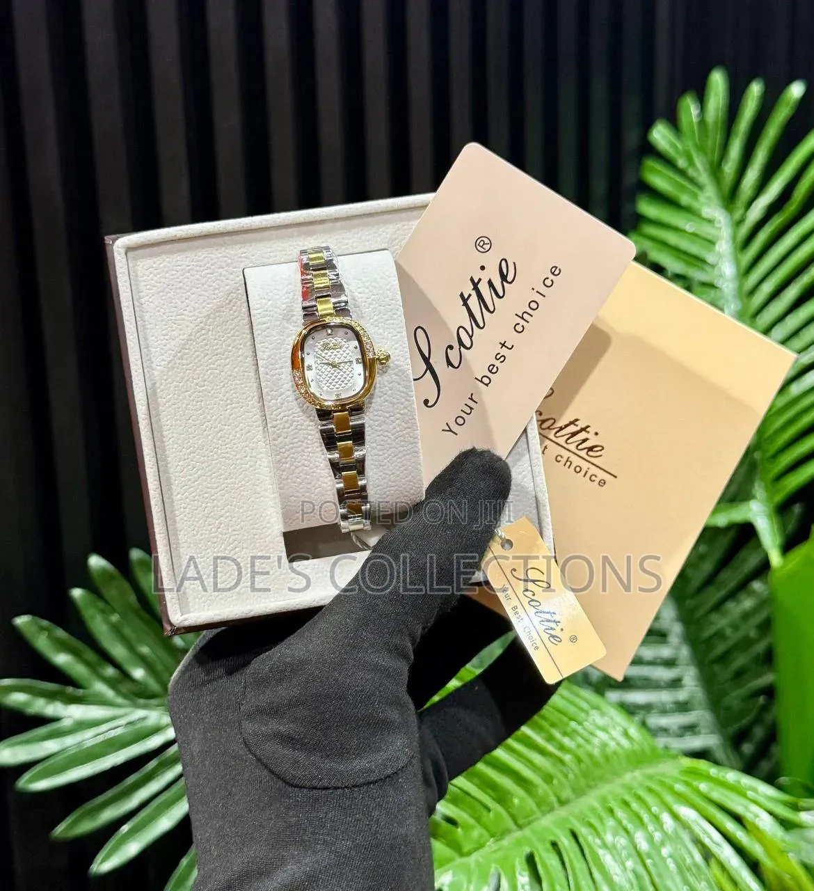 Scottie Women's Chain Wristwatch Comes With (Wrist Bracelets)