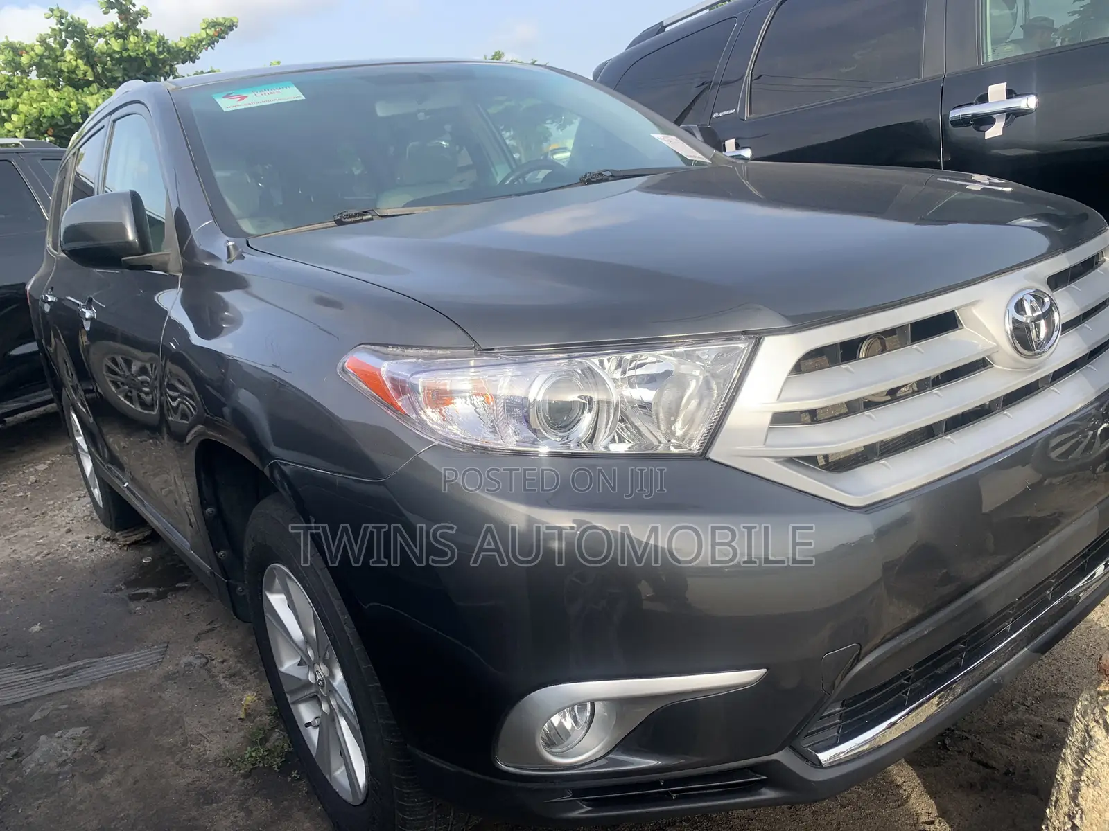 Toyota Highlander Limited 3.5l 4WD 2013 Gray