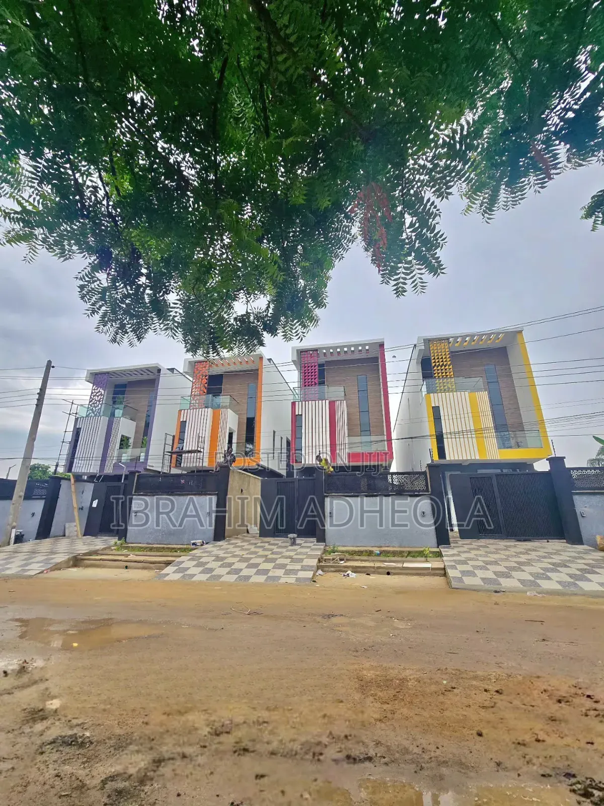 4bdrm Duplex in Adeniyi Jones for sale