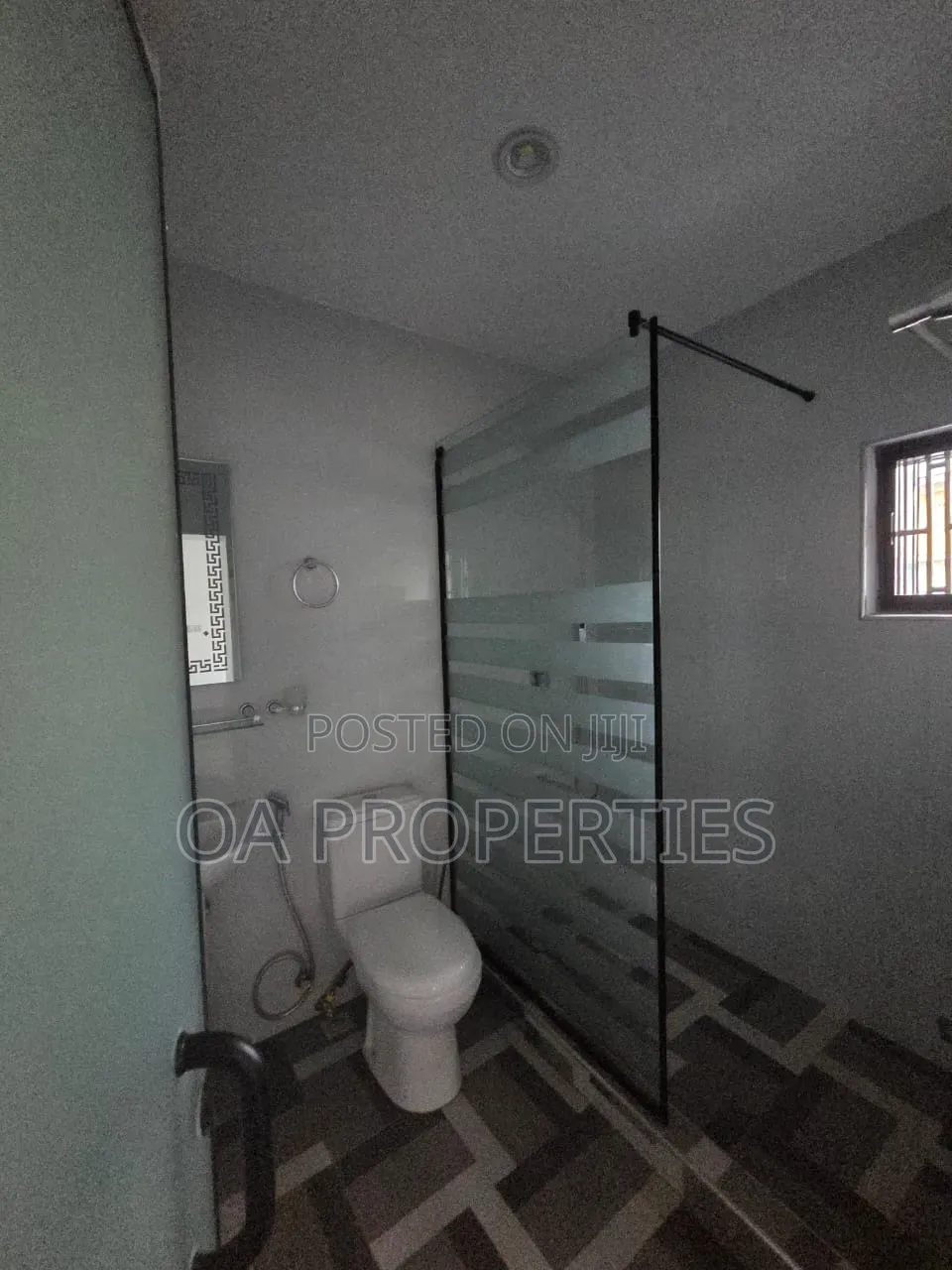 2bdrm Block of Flats in Ikolaba Gra, Ibadan for rent