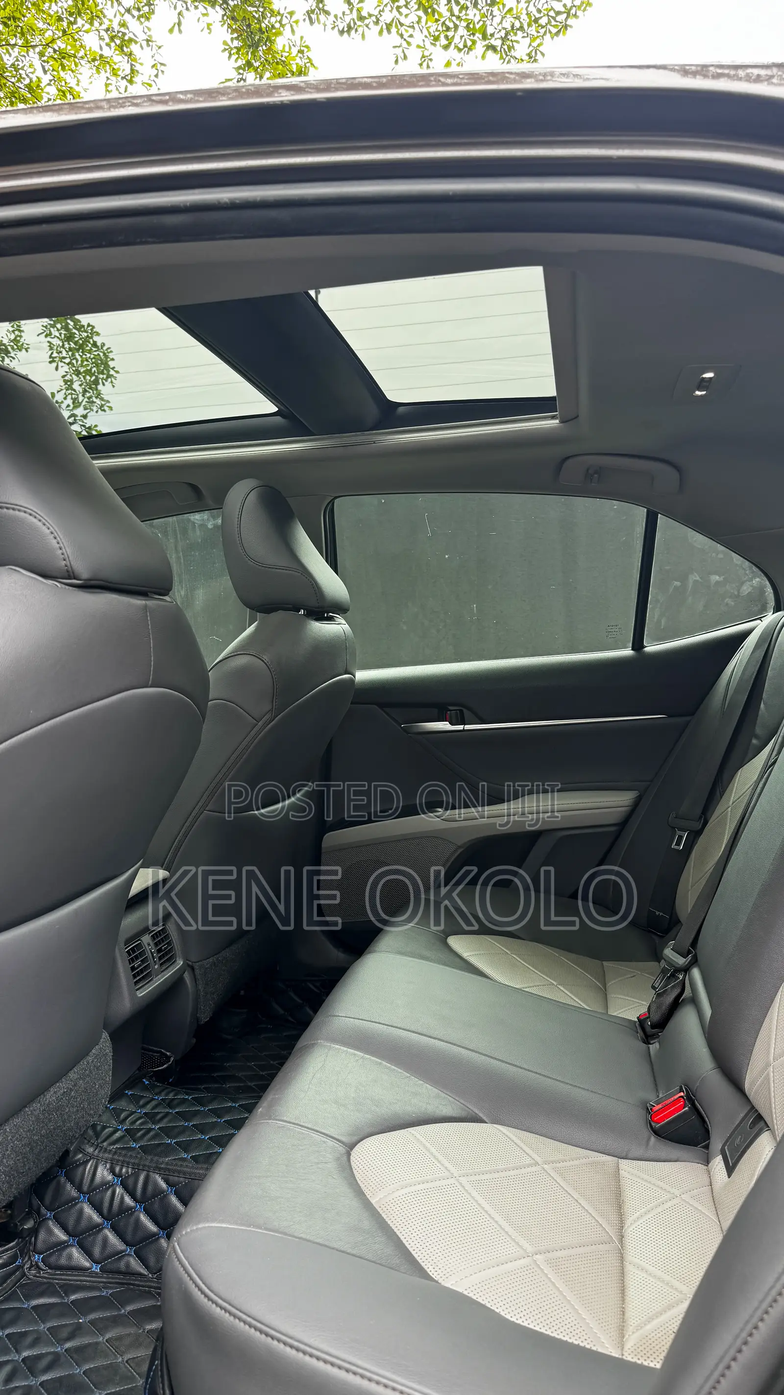 Toyota Camry XLE FWD (2.5L 4cyl 8AM) 2018 Brown