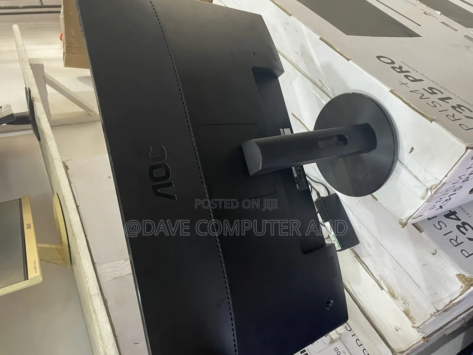 Aoc Frameless Monitor 27inches