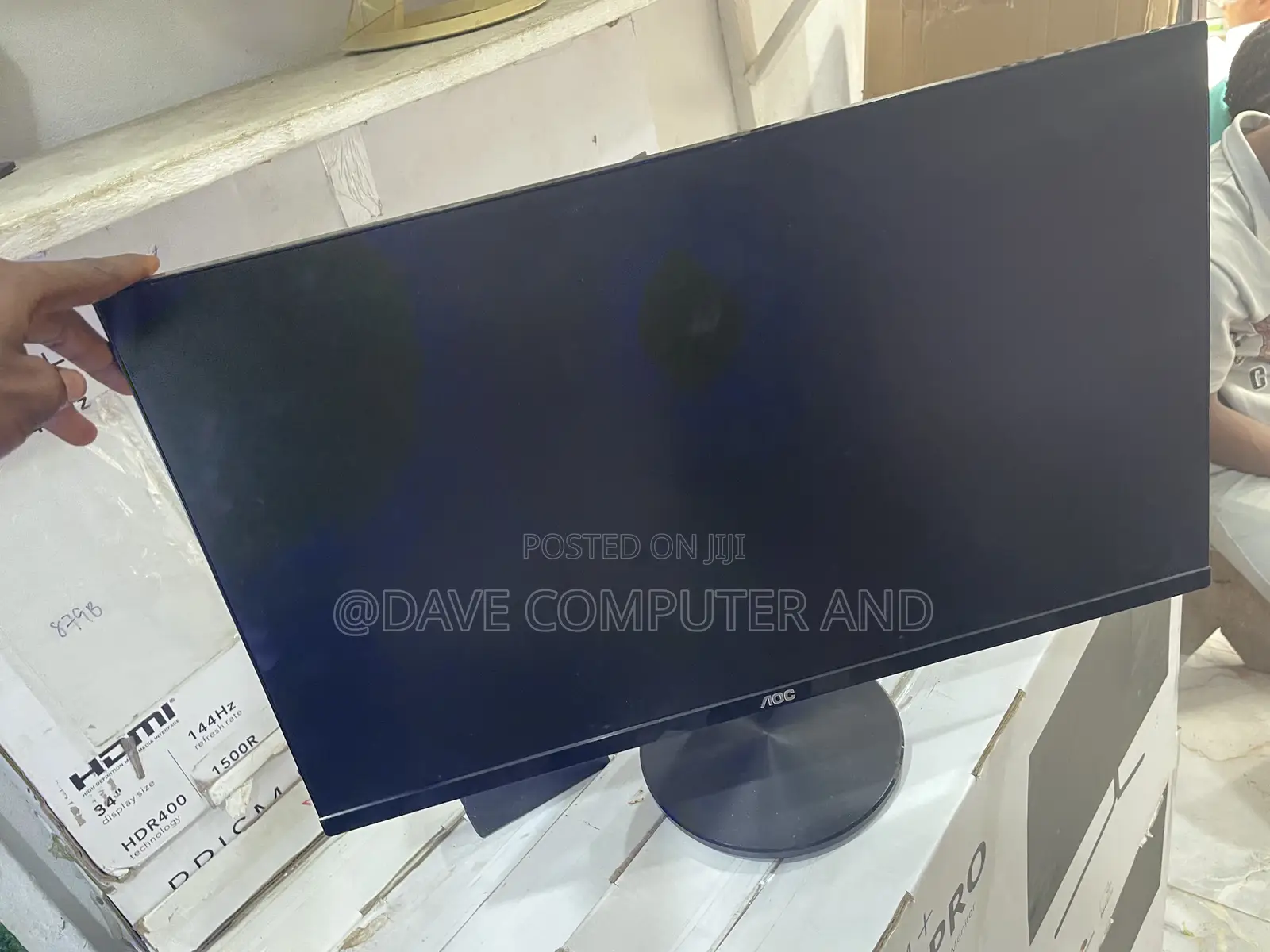 Aoc Frameless Monitor 27inches