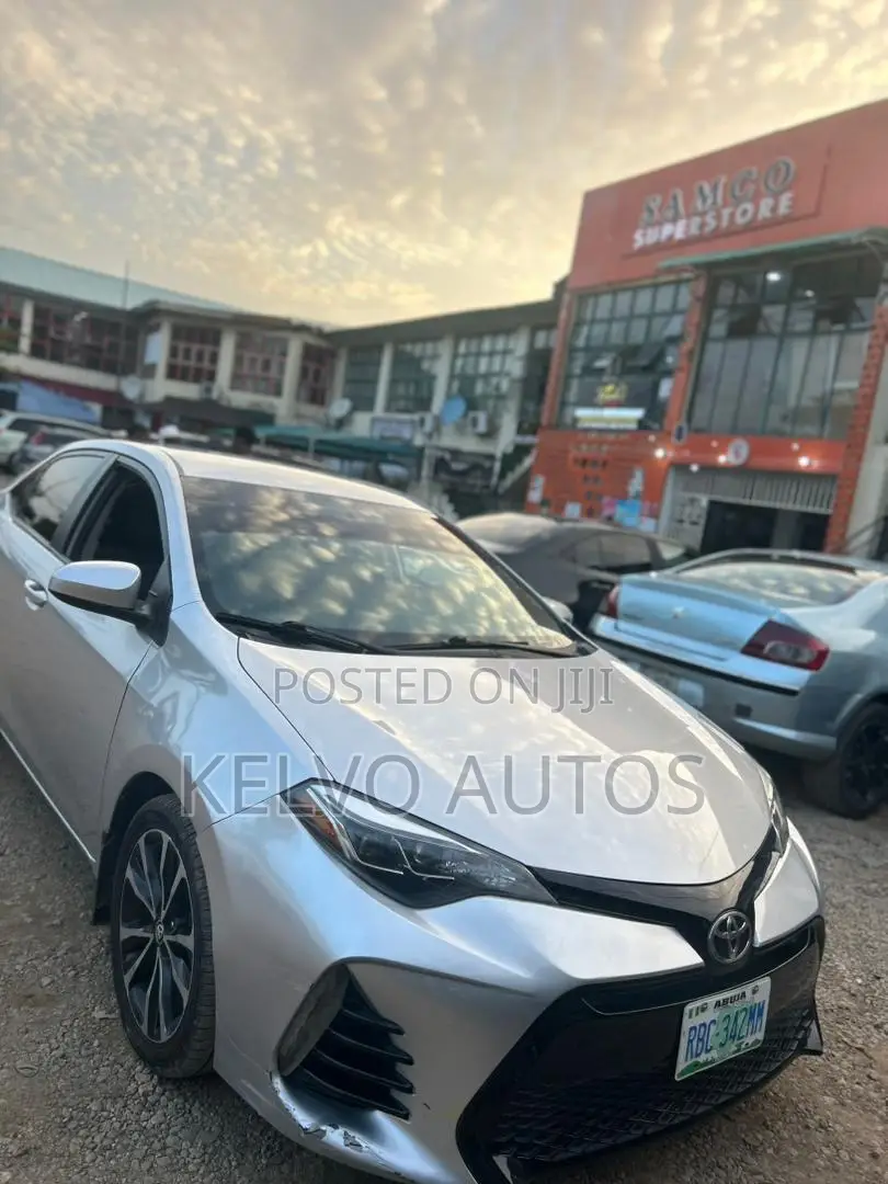Toyota Corolla 2016 Silver
