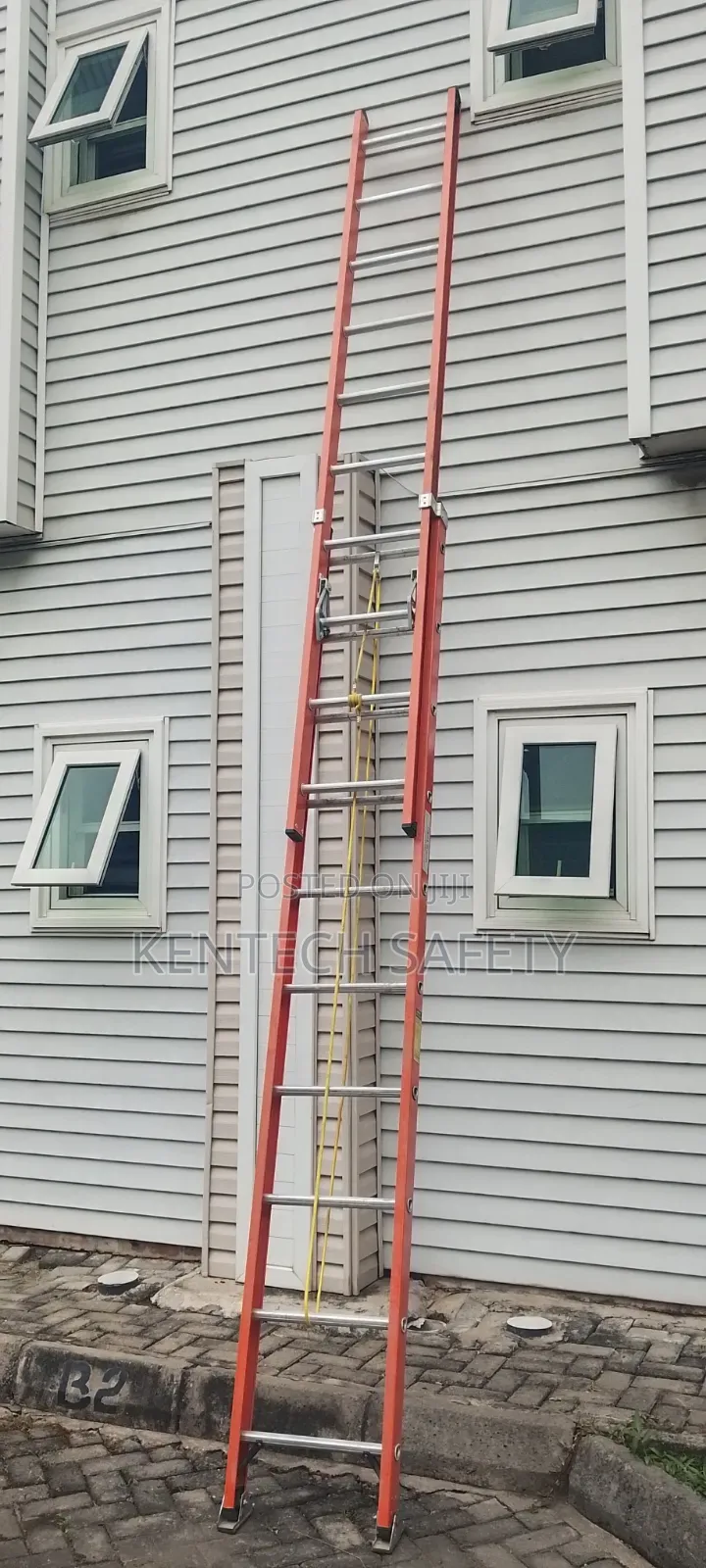 28ft Fiber Extension Ladders