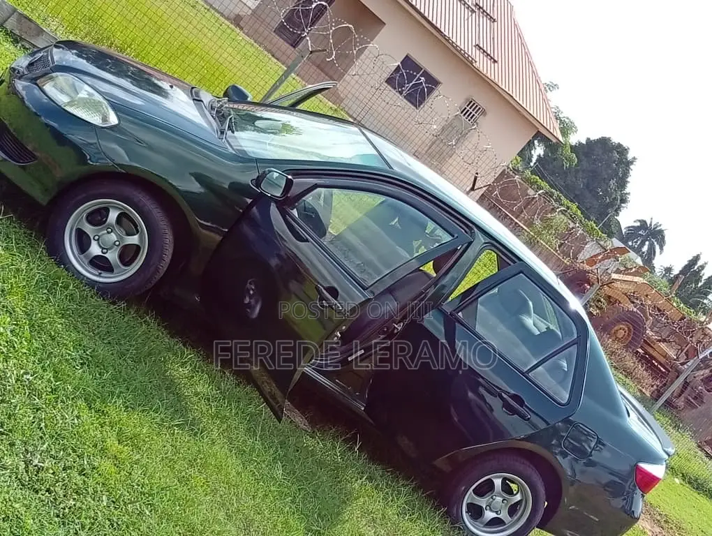 Toyota Vios 2005 Green
