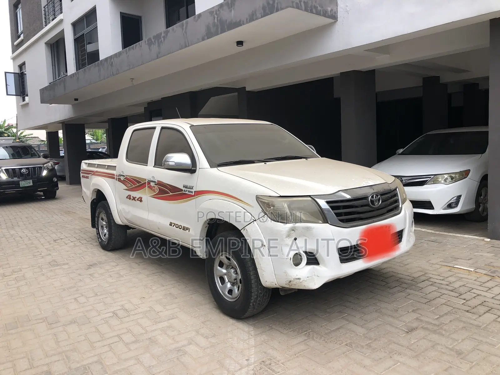 Toyota Hilux 2014 White