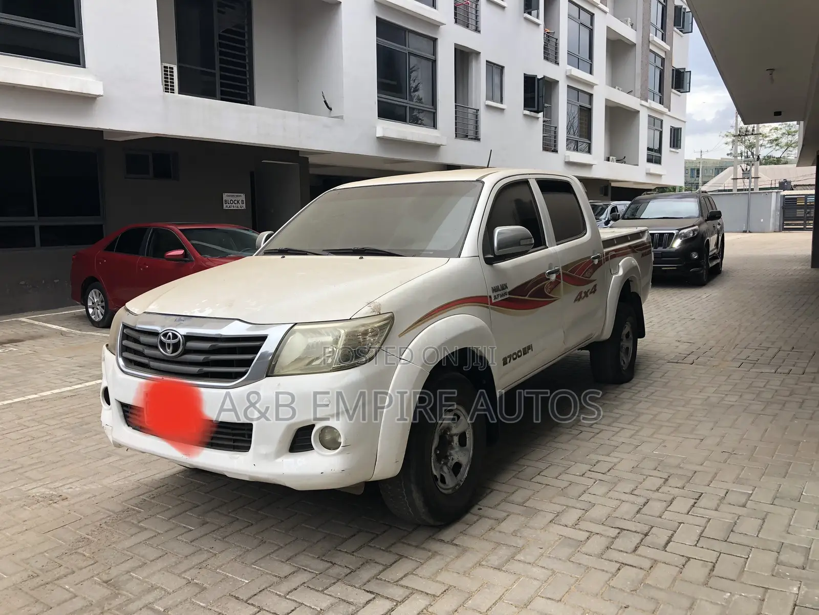 Toyota Hilux 2014 White