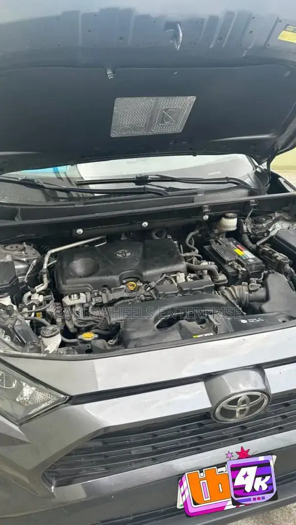 Toyota RAV4 XLE AWD 2020 Black