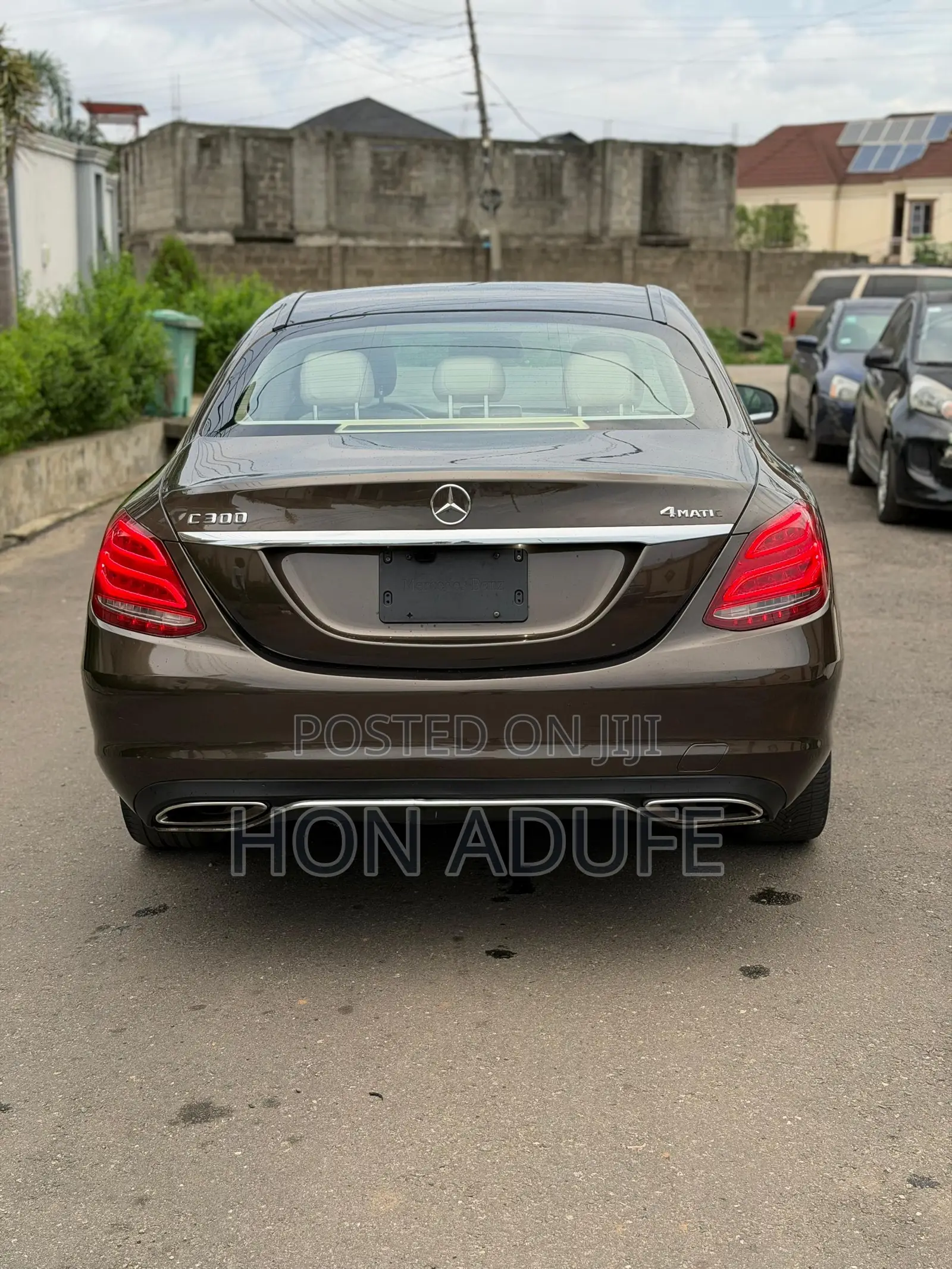 Mercedes-Benz C300 2015 Brown