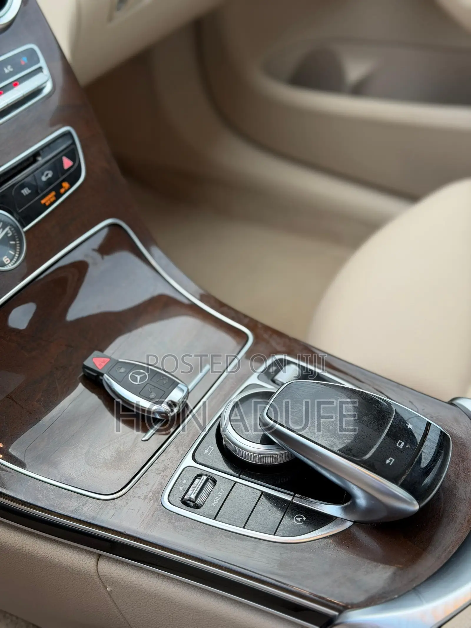 Mercedes-Benz C300 2015 Brown
