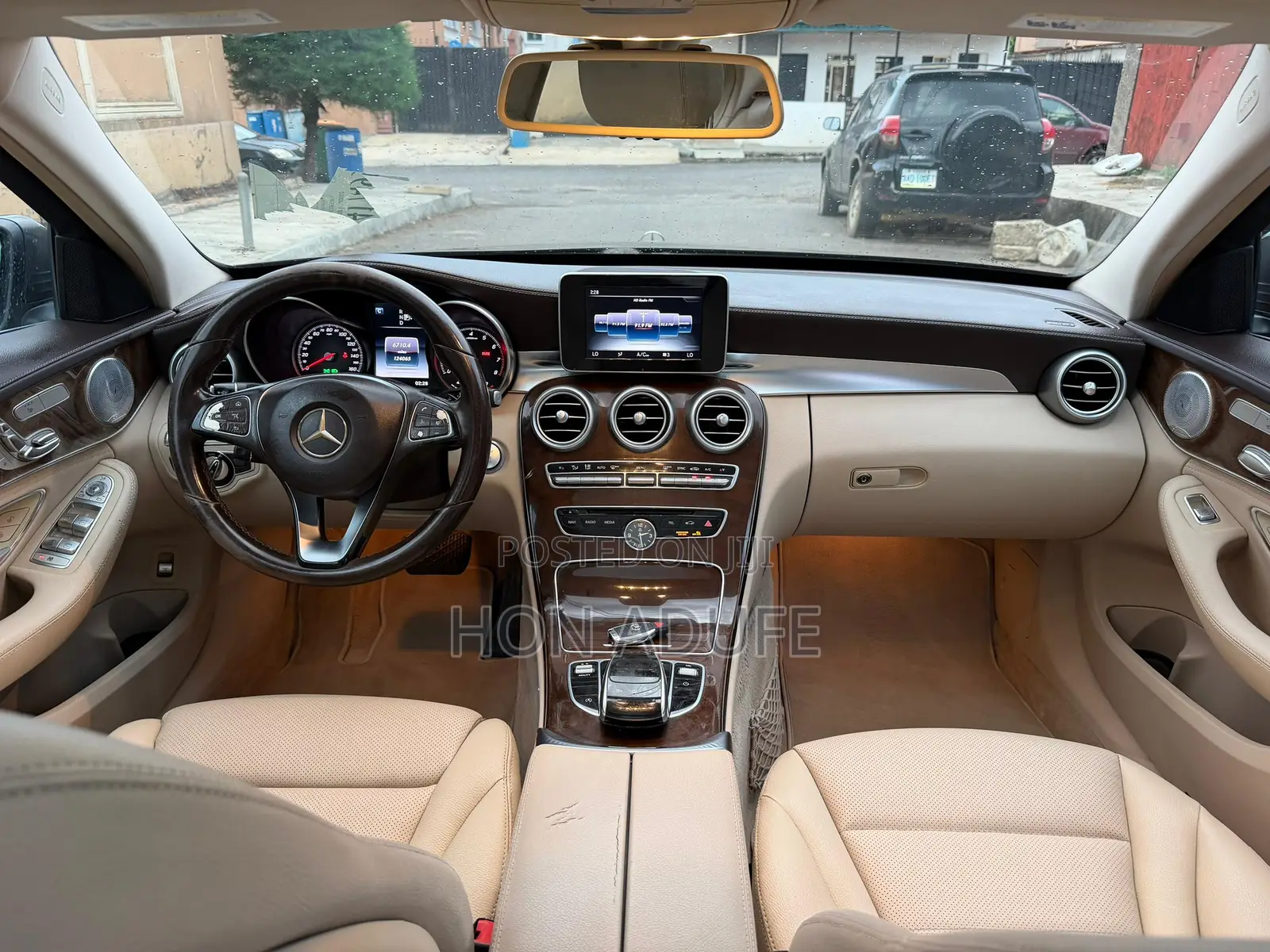 Mercedes-Benz C300 2015 Brown