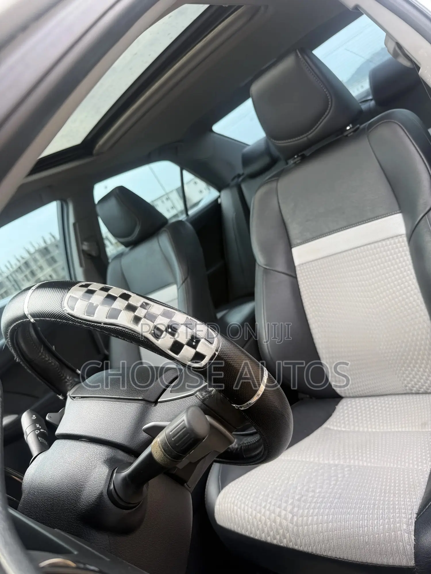 Toyota Camry SE Sport 4dr Sedan (2.5L 4cyl 6A) 2014 Silver
