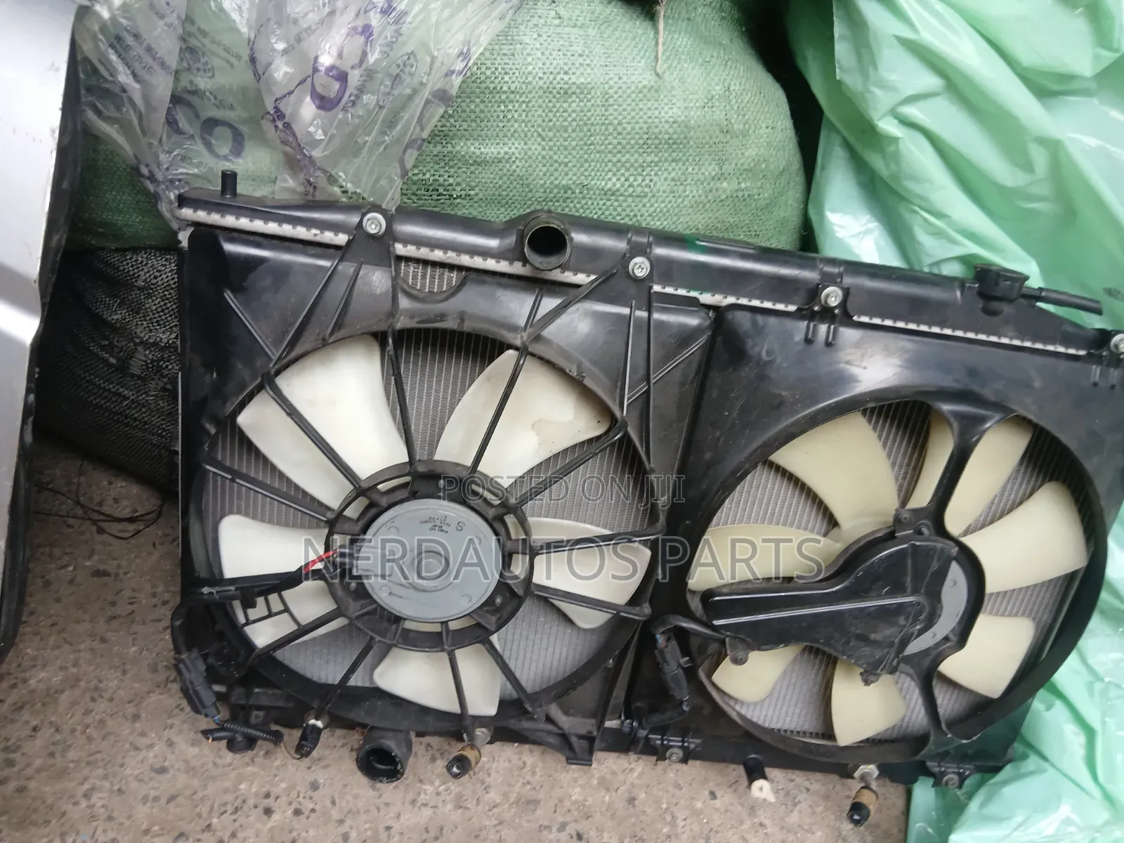 Radiator Fan/Radiator Honda Accord 2008-2012