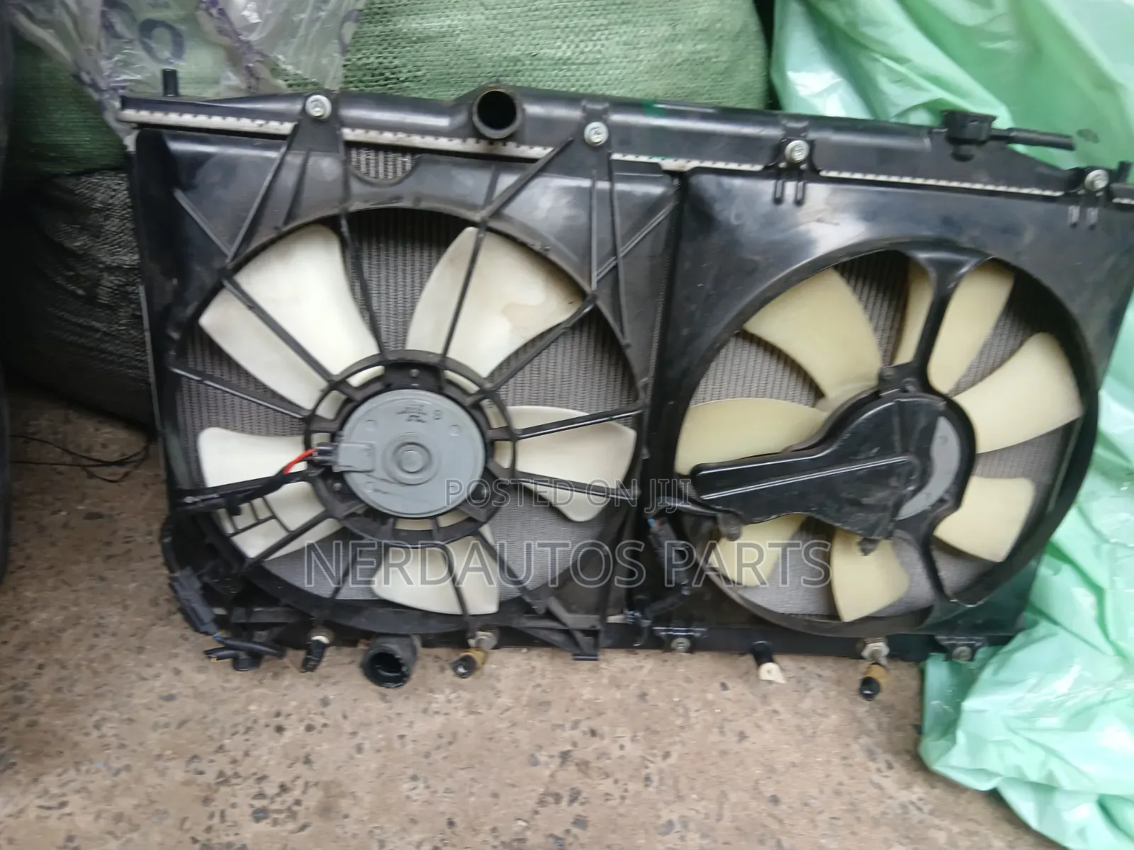 Radiator Fan/Radiator Honda Accord 2008-2012