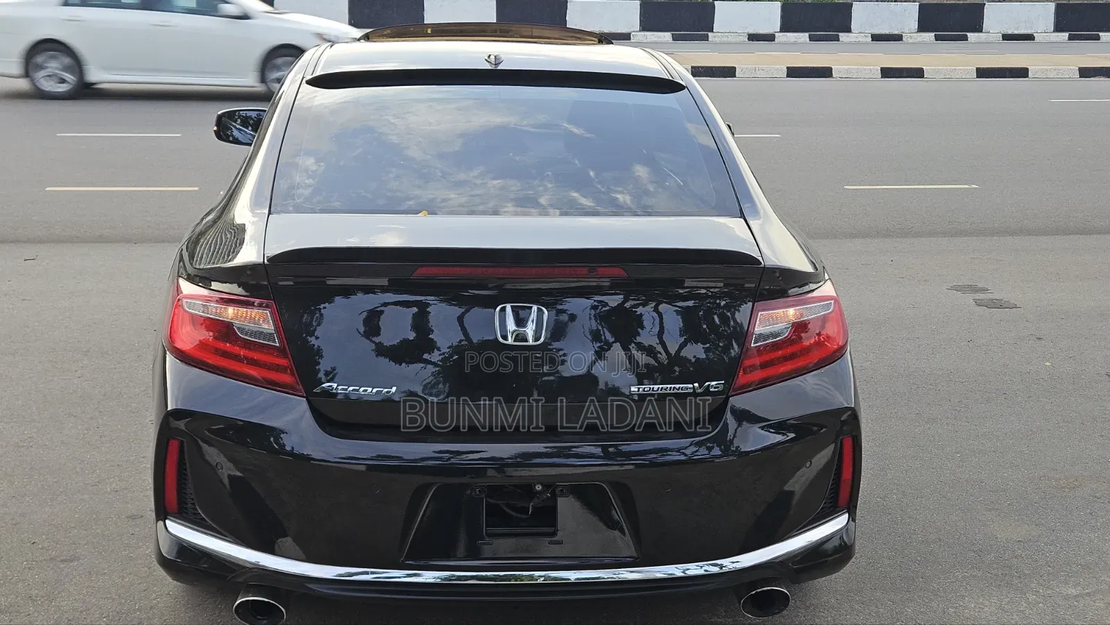Honda Accord Touring 2dr Coupe FWD (3.5L 6cyl 6A) 2016 Black