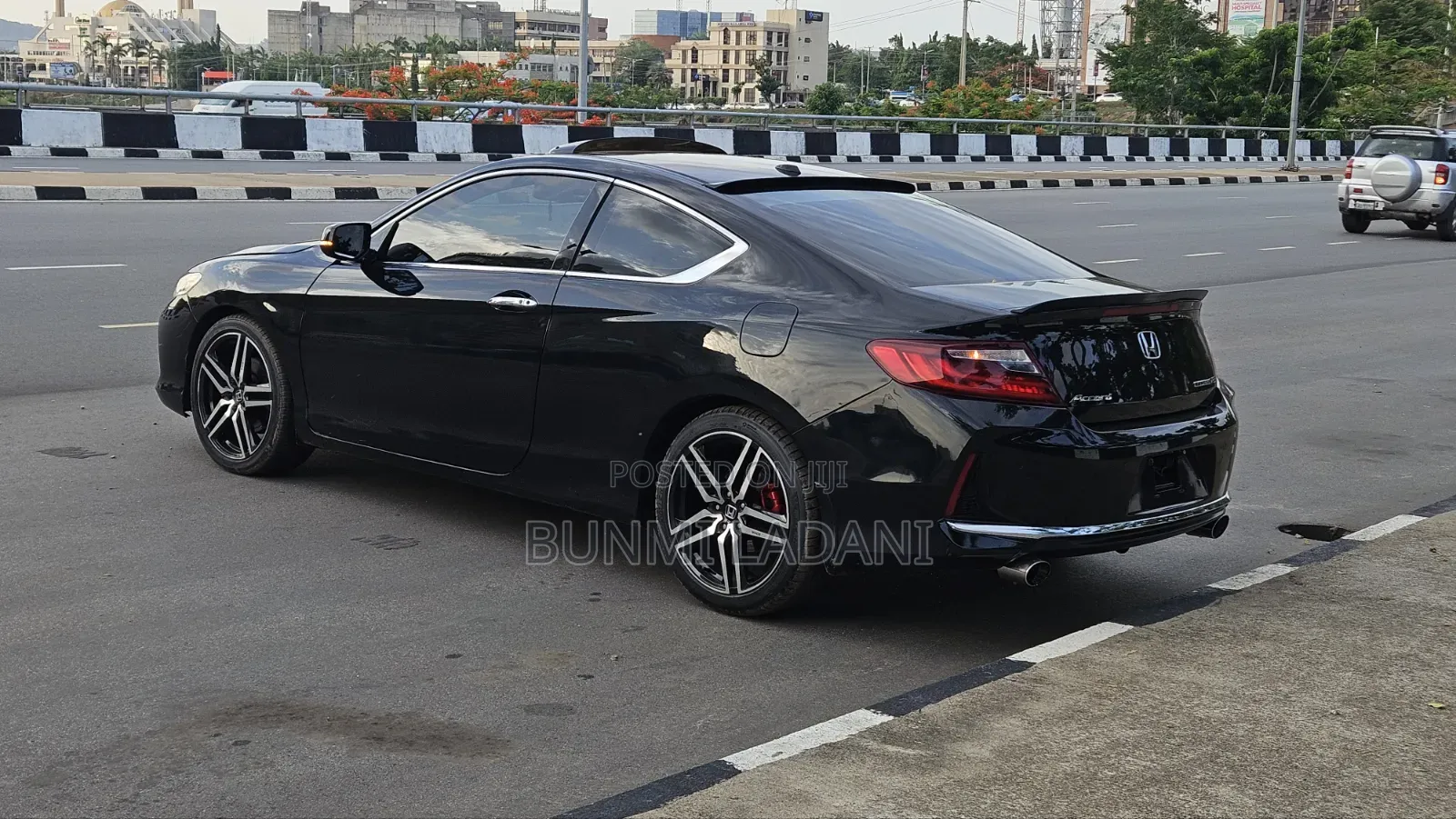 Honda Accord Touring 2dr Coupe FWD (3.5L 6cyl 6A) 2016 Black