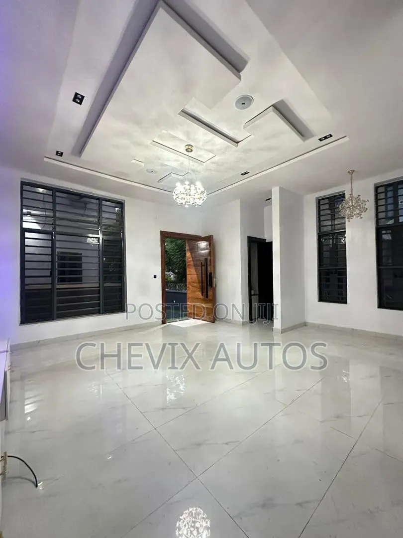 4bdrm Duplex in Olokonla for sale