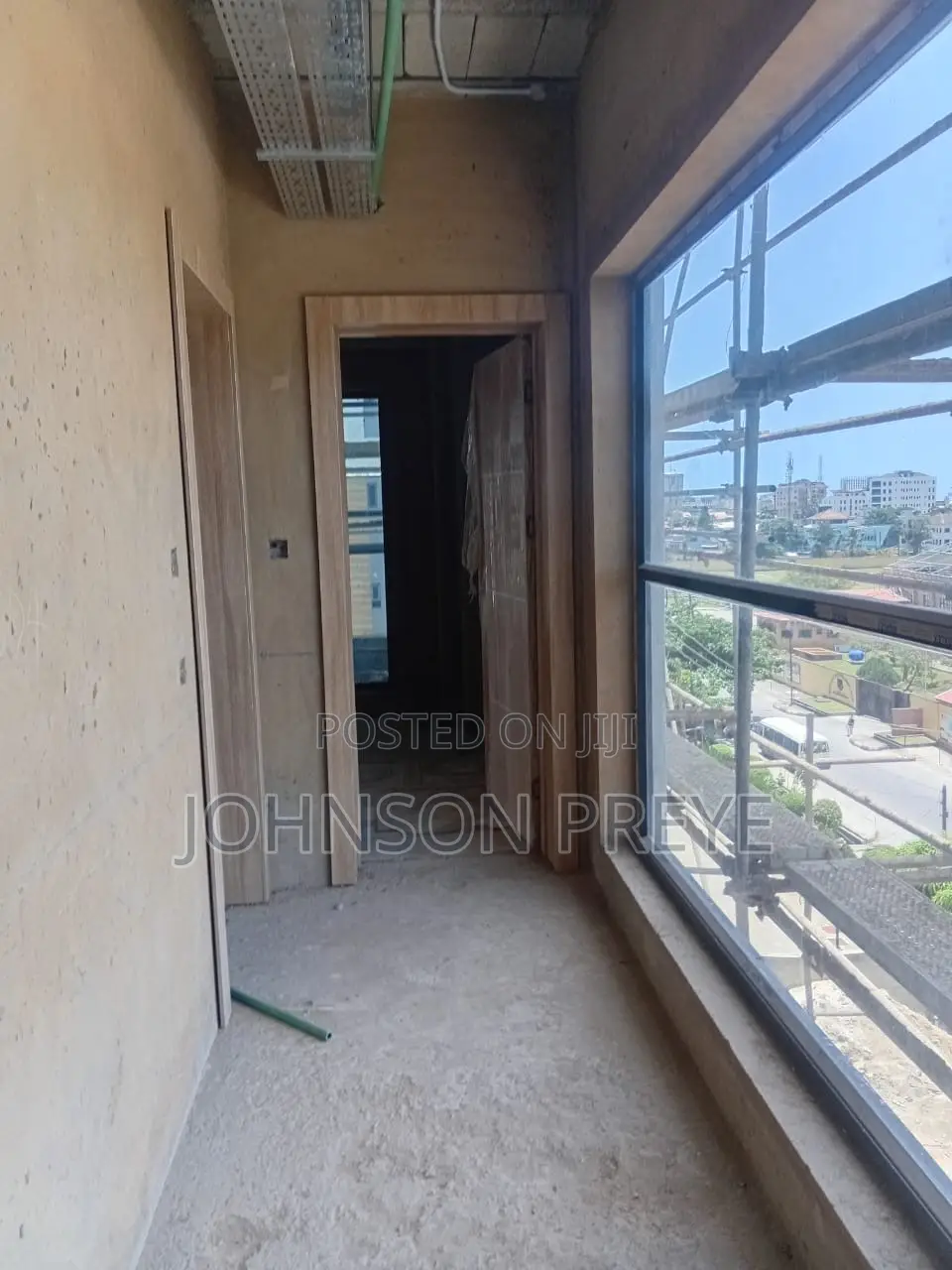 1 Bedroom Apartments / Studio Apartment