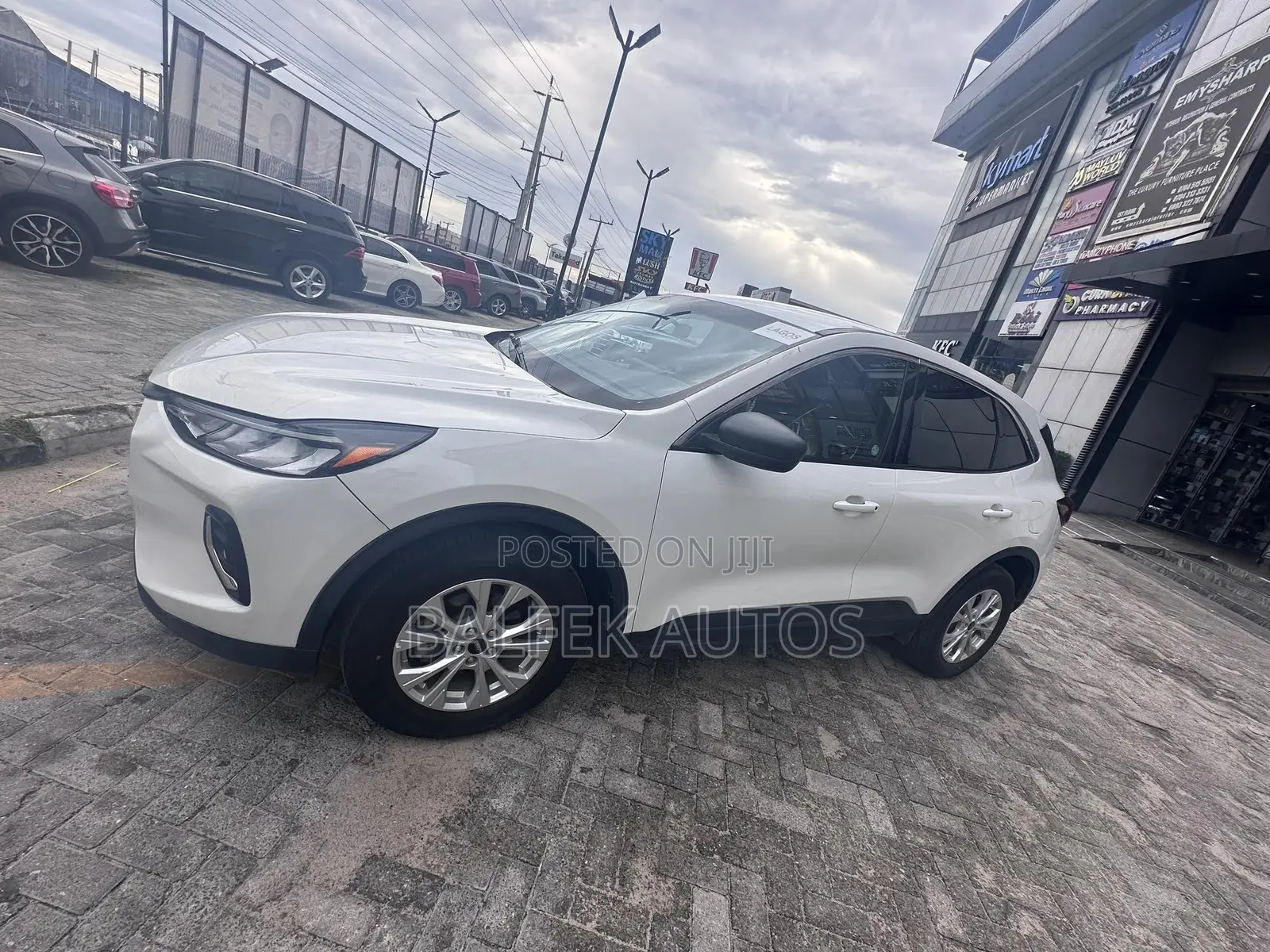 Ford Escape 2023 White