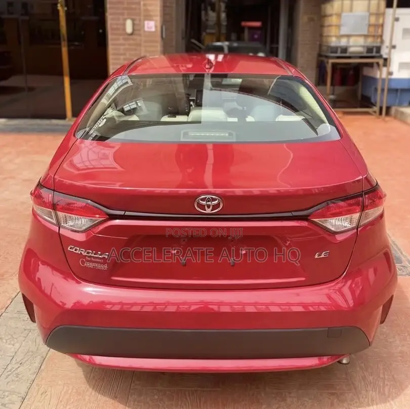Toyota Corolla LE 2020 Red