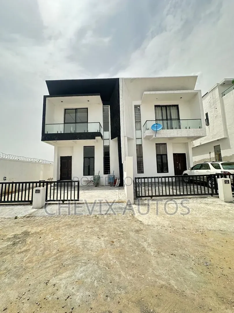 4bdrm Duplex in Lekki Pearl Gardens, Sangotedo for sale