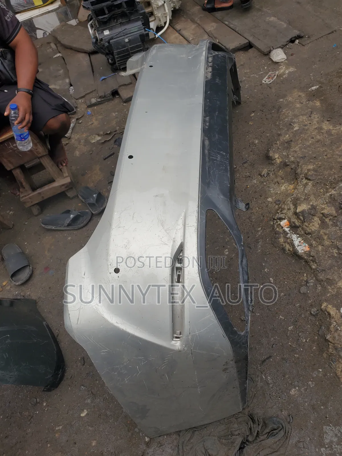 Back Bumper Lexus Es350 2020