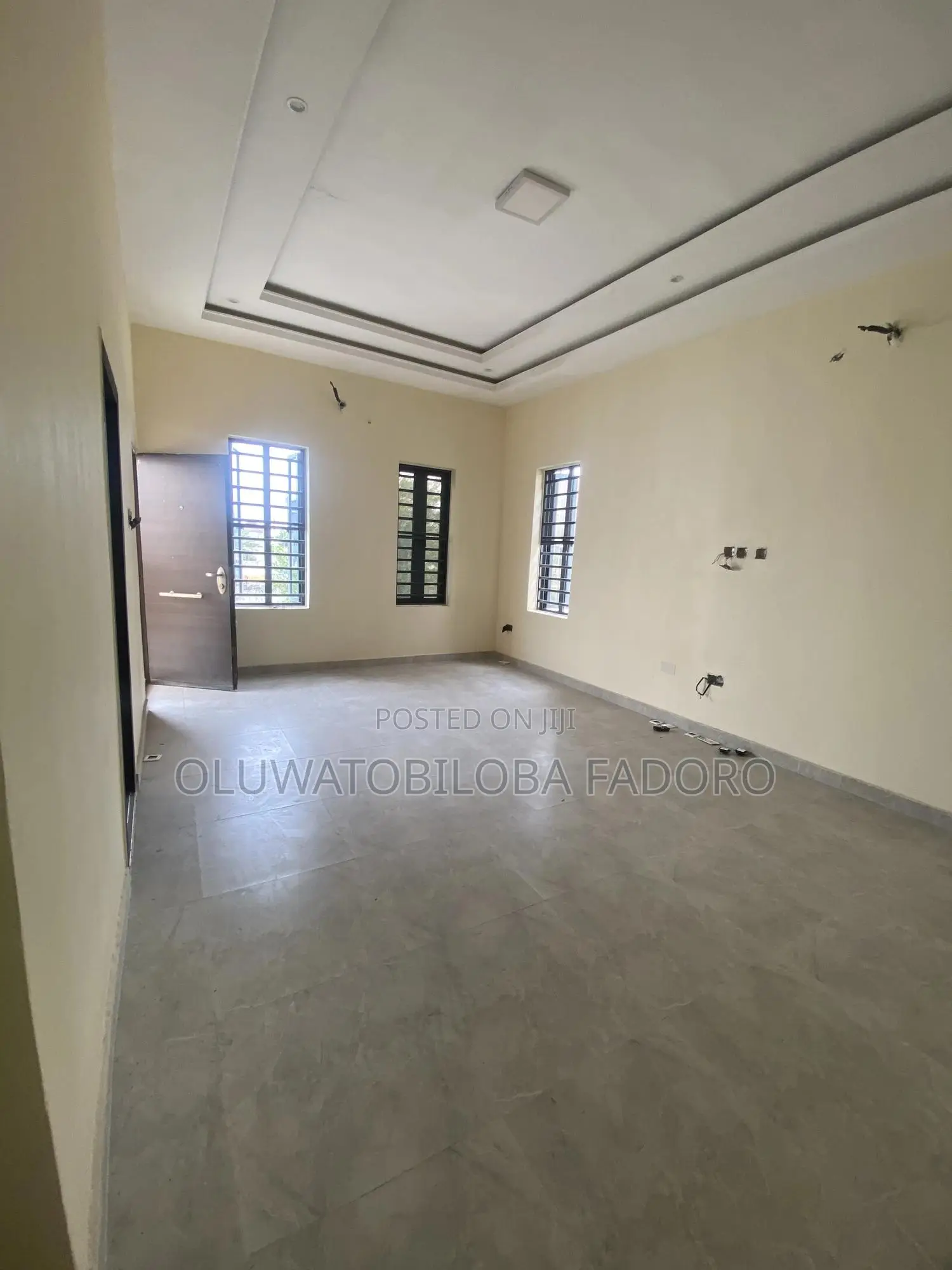 5bdrm Duplex in Abijo Gra for sale