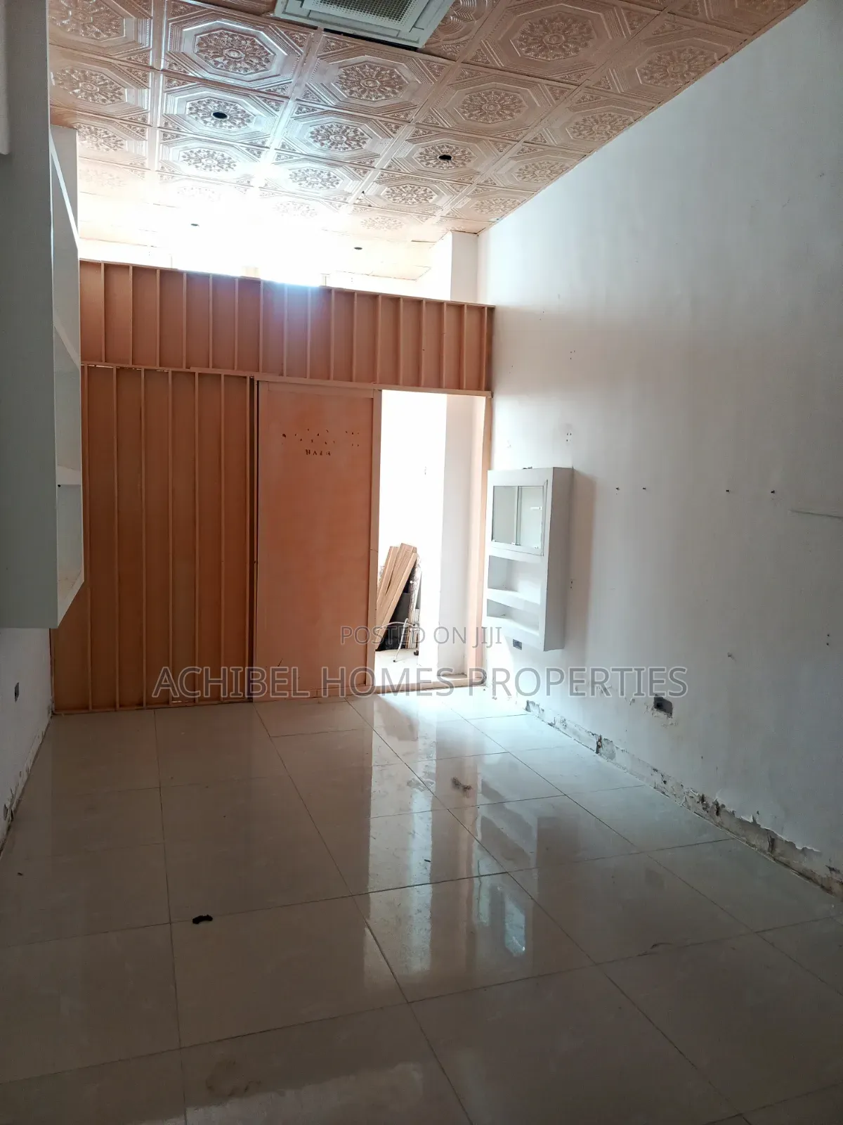 20.3 Square Meter Shop Space at Oniru