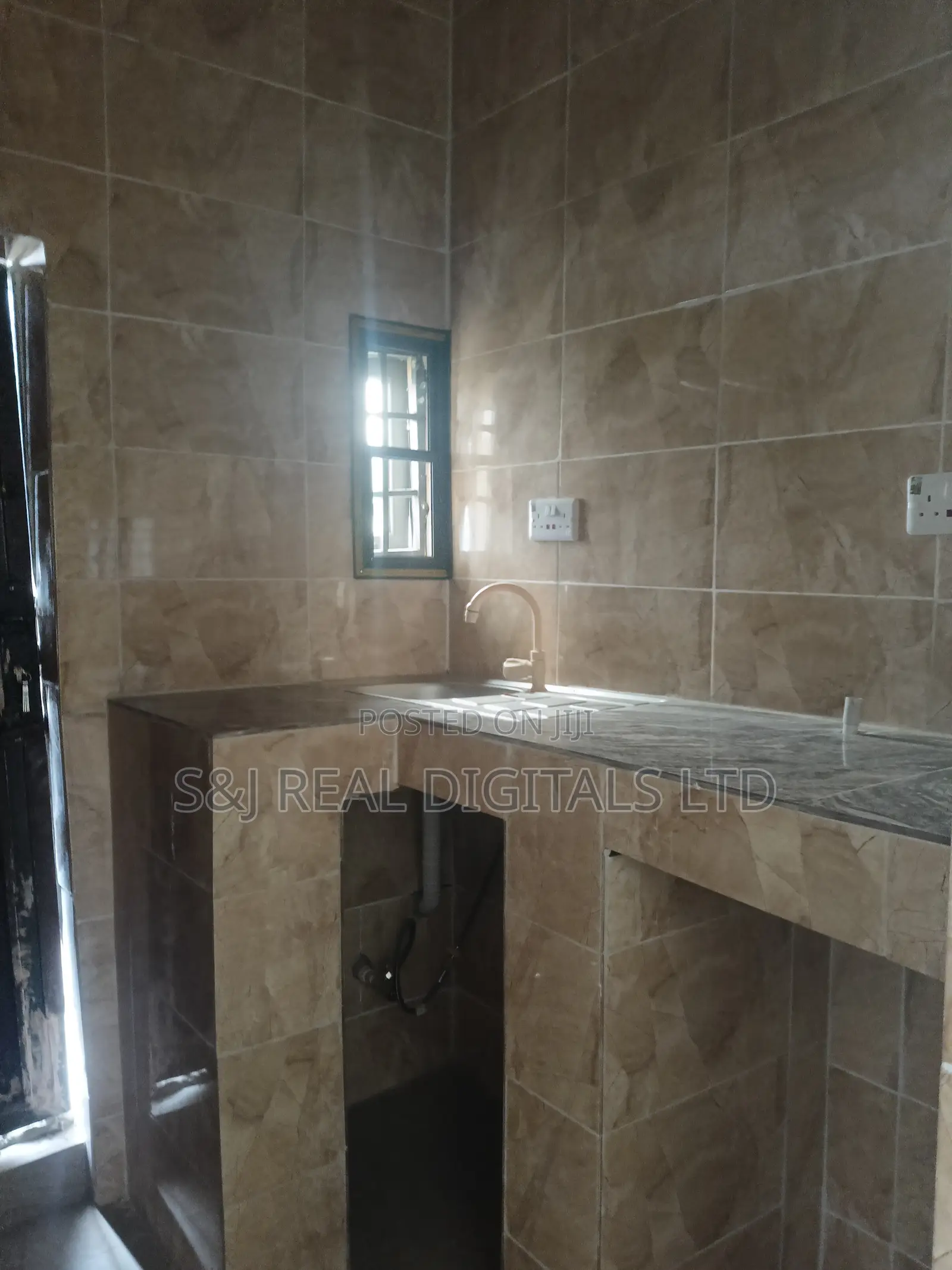 1bdrm Block of Flats in Kubwa for rent