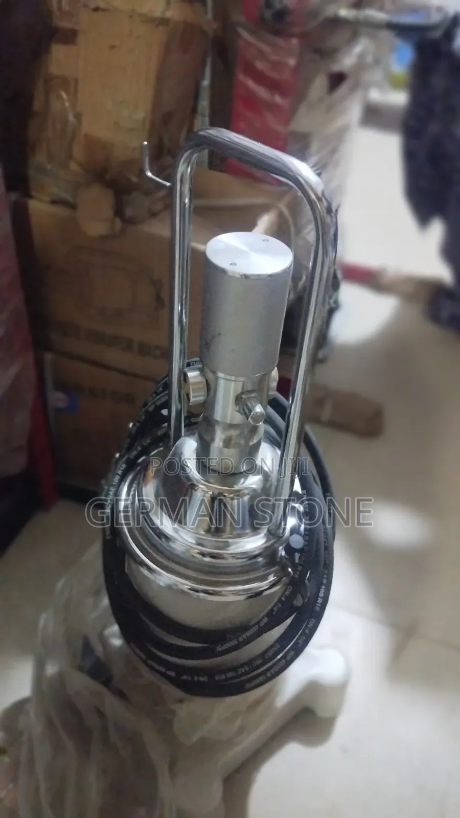 Industrial Device Is a Pneumatic Grease Gun,