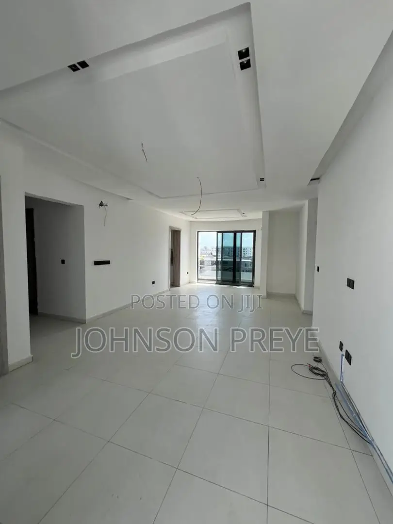 3bdrm Apartment in Gbangbala Street for rent