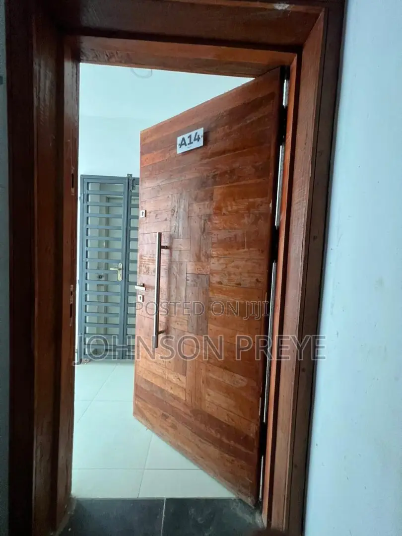 3bdrm Apartment in Gbangbala Street for rent