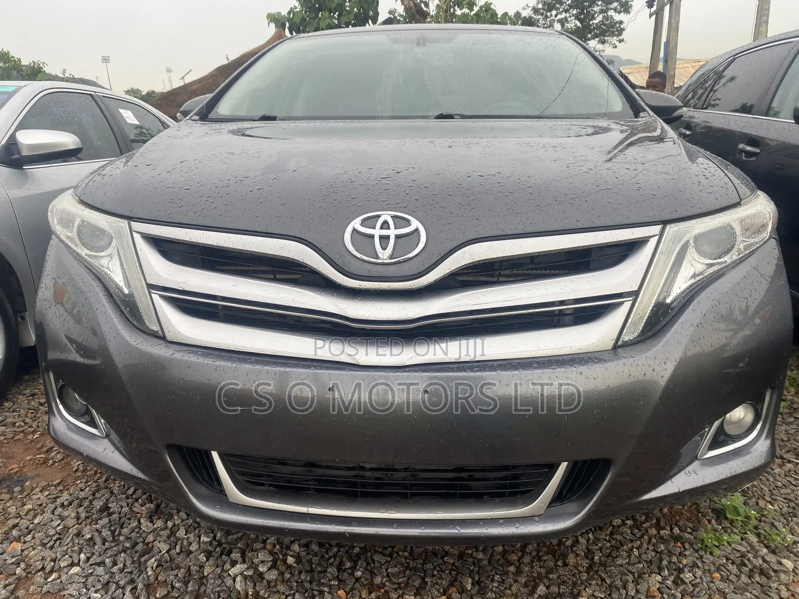 Toyota Venza LE AWD V6 2013 Gray