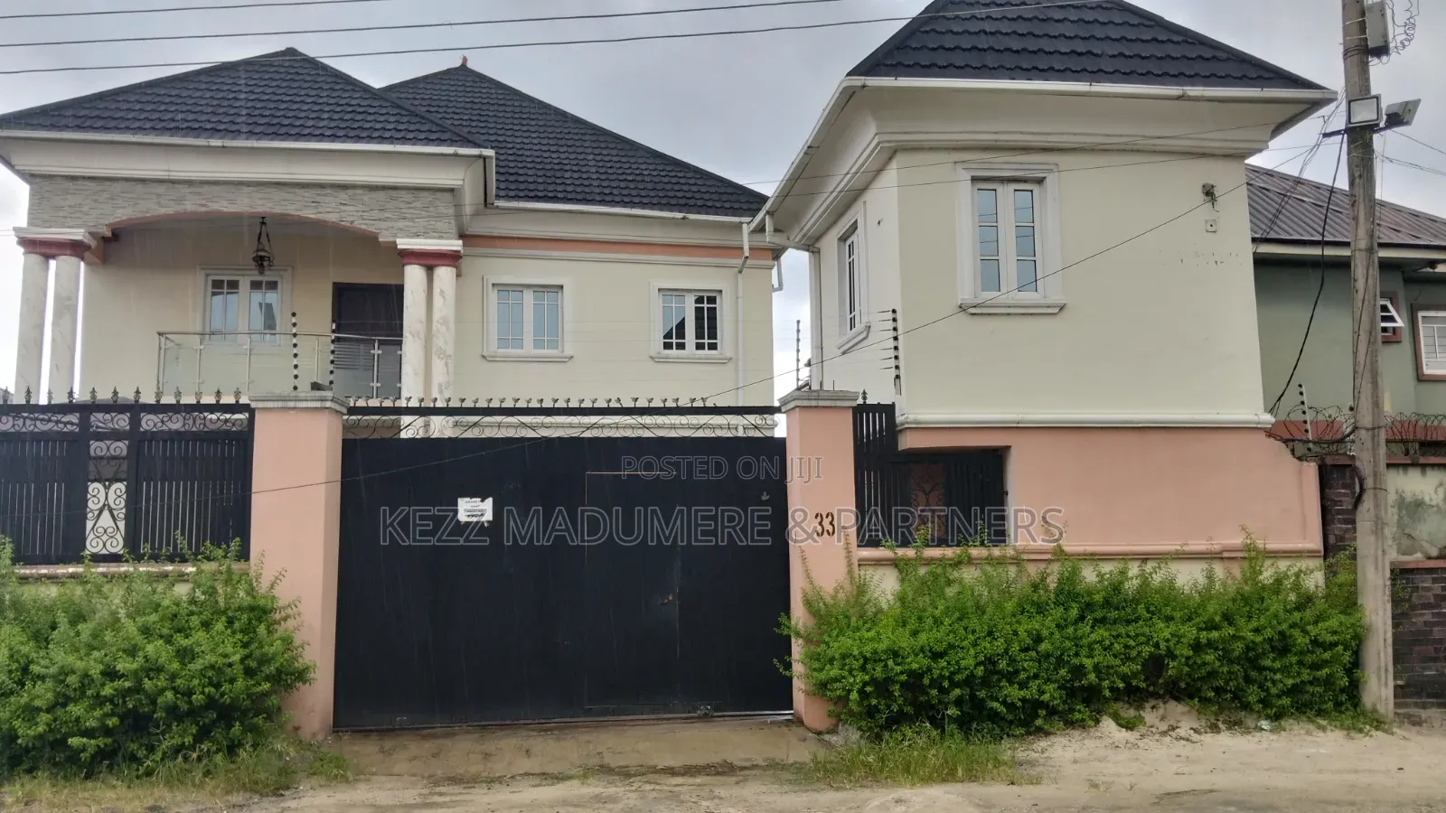 3bdrm Duplex in Farm Road , Eliozu , for rent