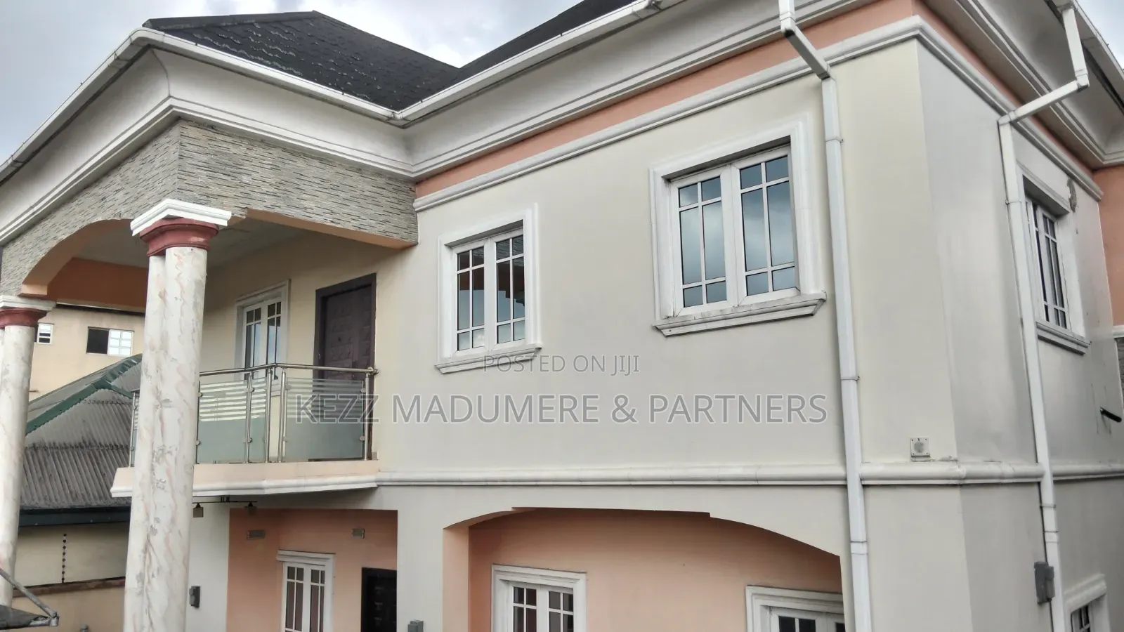 3bdrm Duplex in Farm Road , Eliozu , for rent