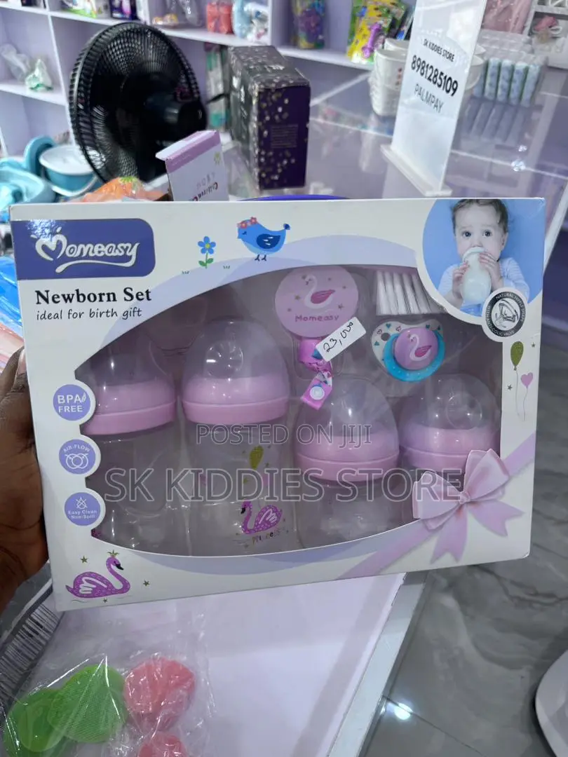 Momeasy Bottles Set