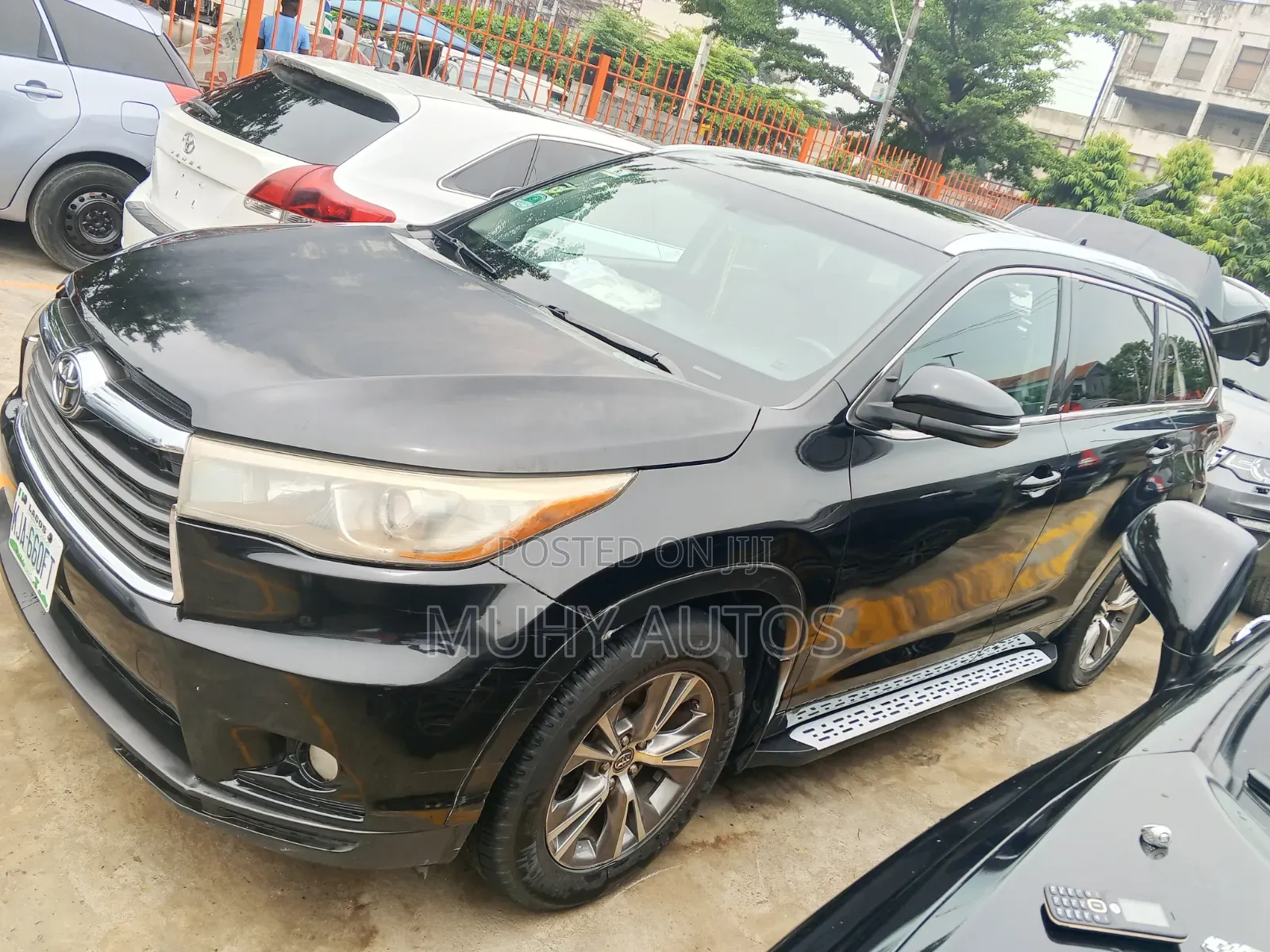 Toyota Highlander XLE V6 4x2 (3.5L 6cyl 6A) 2016 Black