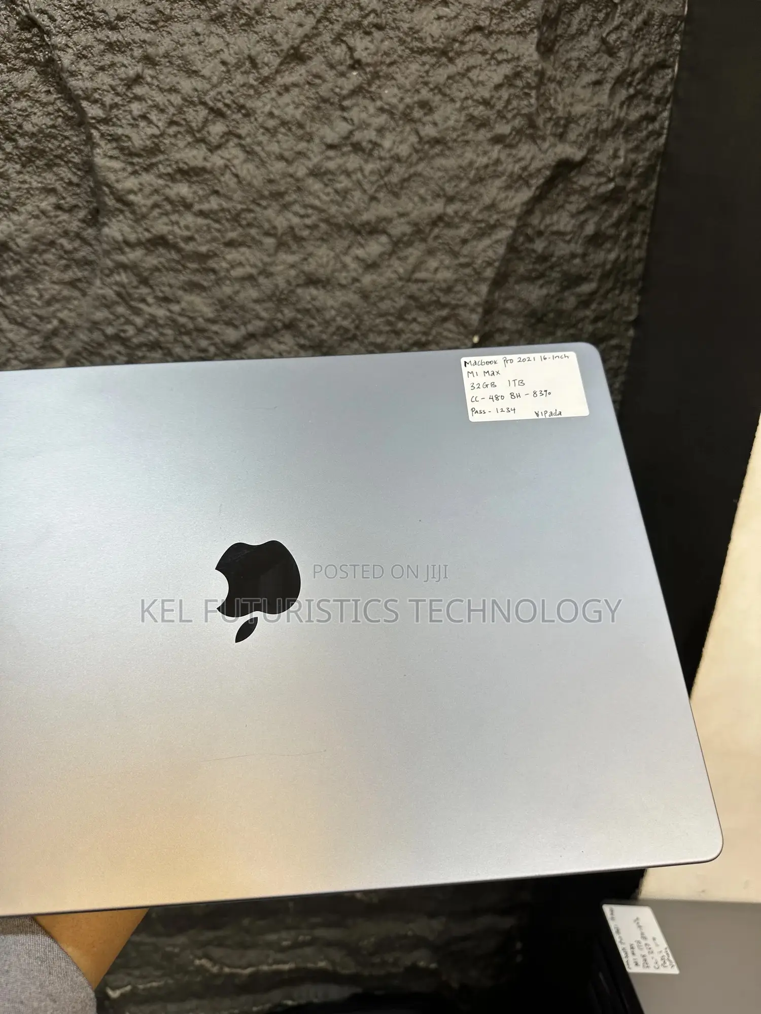 Laptop Apple MacBook Pro 2021 M1 32GB Apple M1 Max SSD 1T