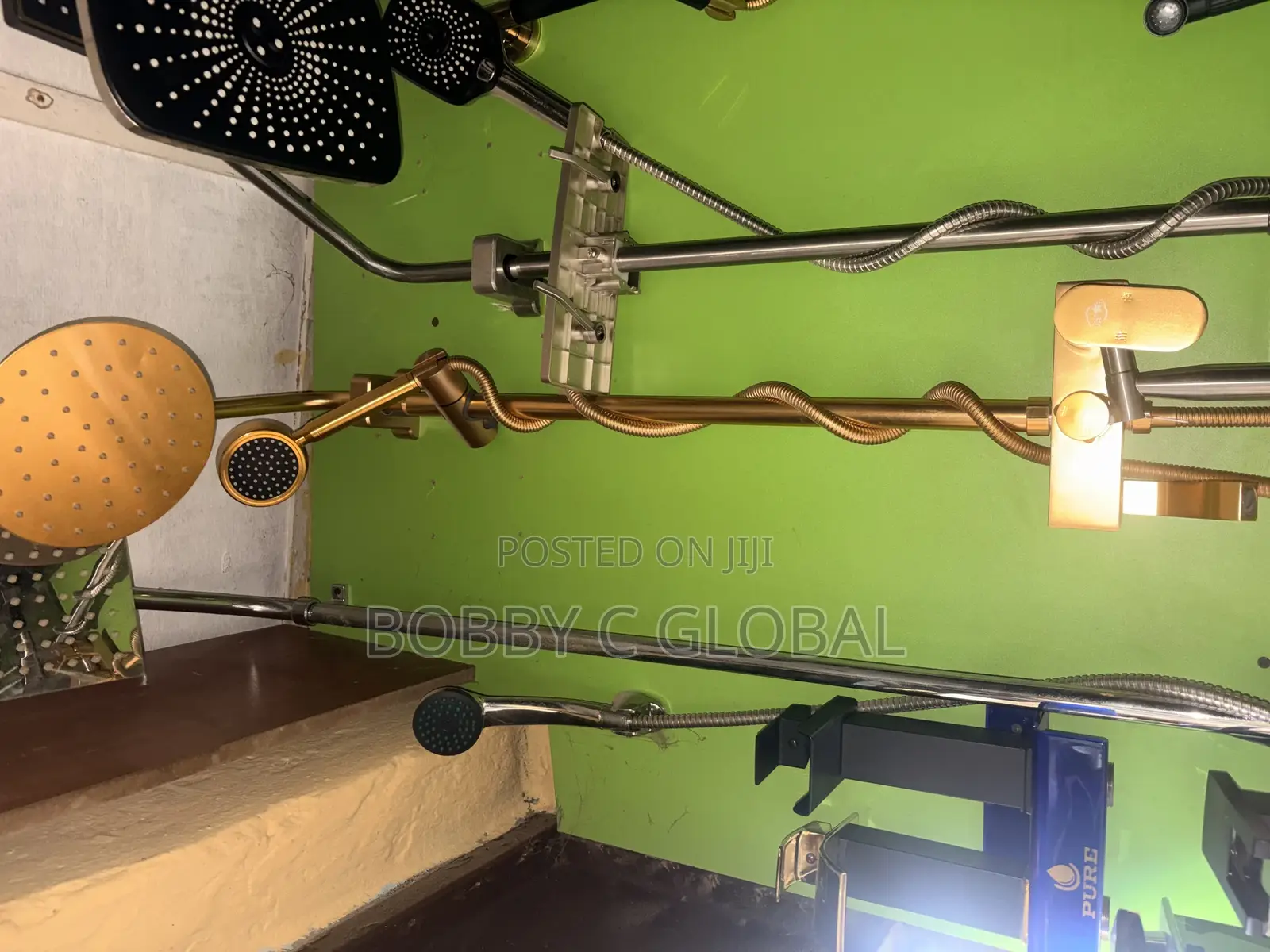 Ogs Gold Standing Shower Round