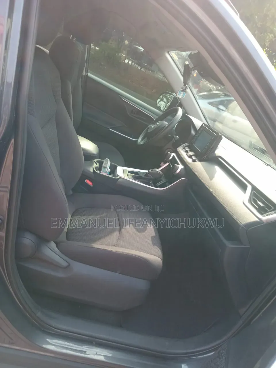 Toyota RAV4 XLE AWD 2019 Gray