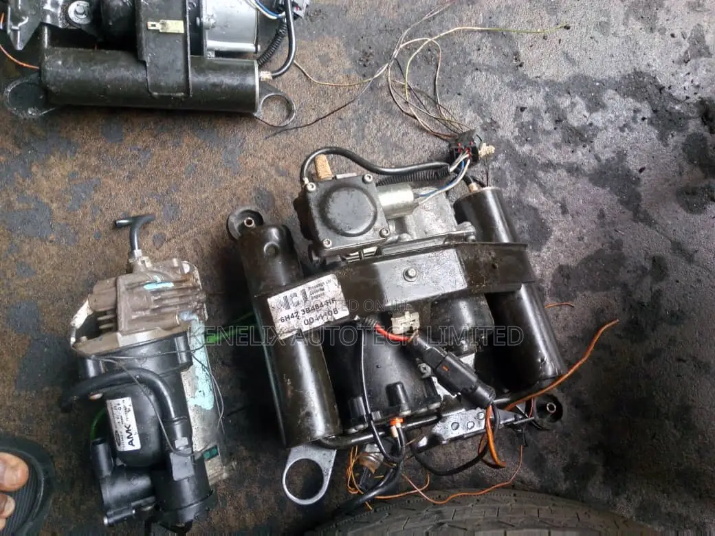 Air Suspension Pump Vogue,2006,2008,2010