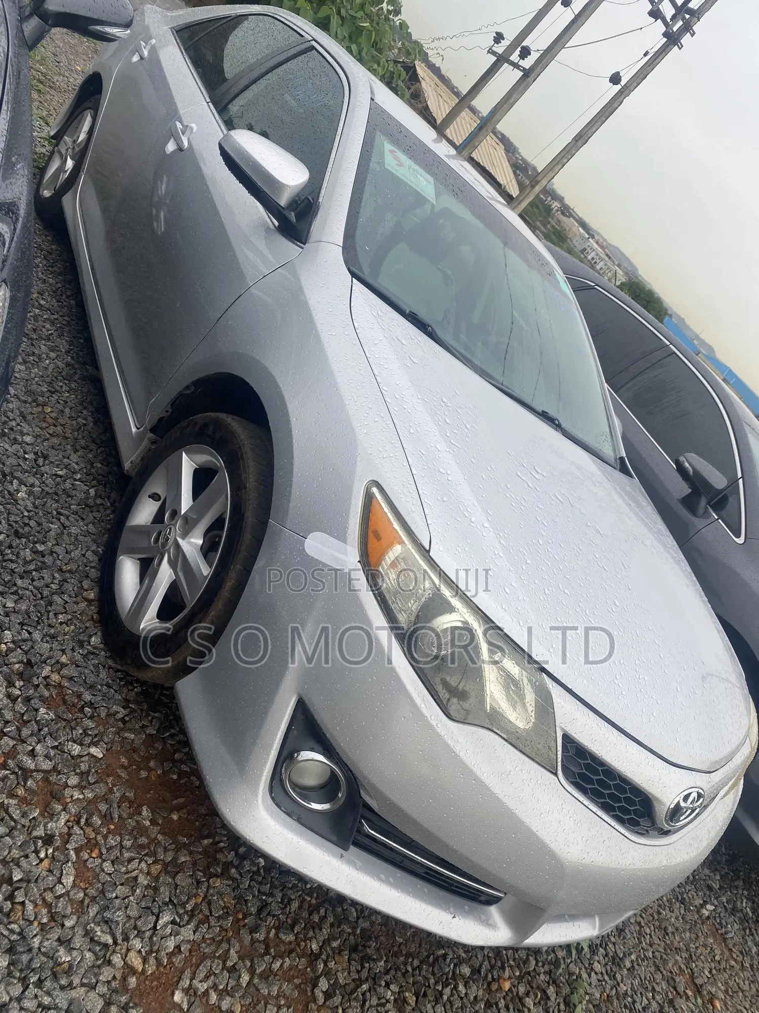 Toyota Camry SE 4dr Sedan (2.5L 4cyl 6A) 2013 Silver