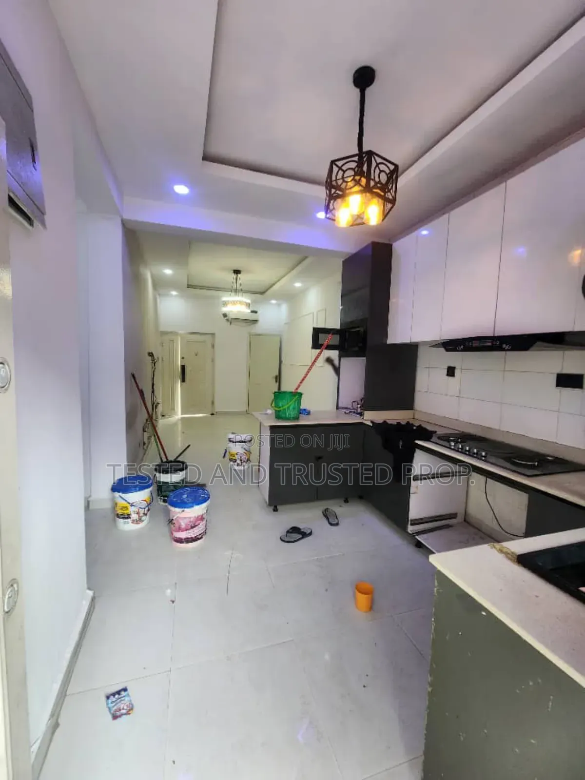 2bdrm Apartment in Chisco Ikate Lekki for rent