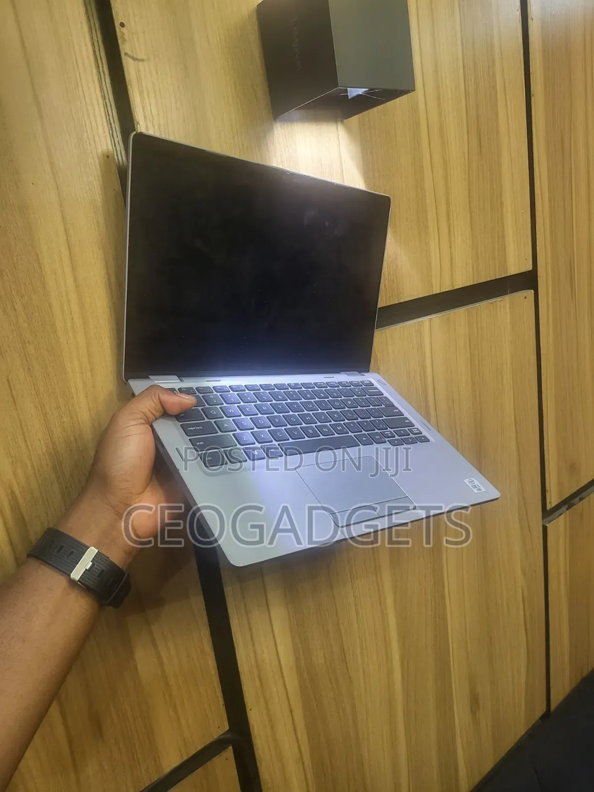Laptop Dell Latitude 5310 8GB Intel Core i5 SSD 256GB