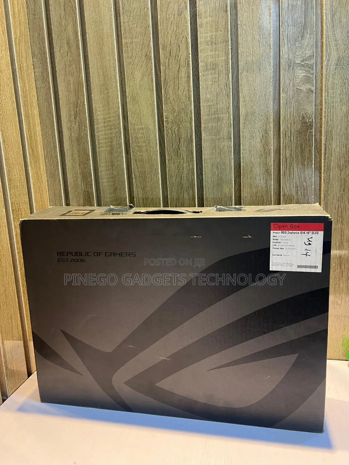 Laptop Asus ROG Zephyrus G16 16GB Intel Core Ultra 9 SSD 1T
